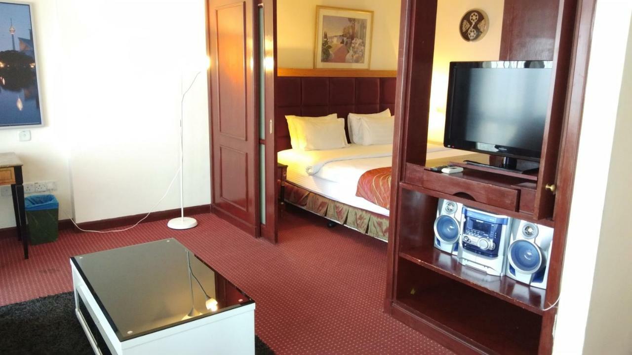 Best Service Suite At Times Square Kuala Lumpur Esterno foto