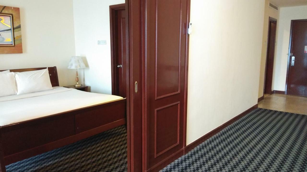 Best Service Suite At Times Square Kuala Lumpur Esterno foto